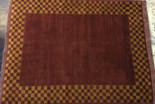 Load image into Gallery viewer, 5x7 Red Traditional Rug #20095 – Classic Style | Roys Rugs